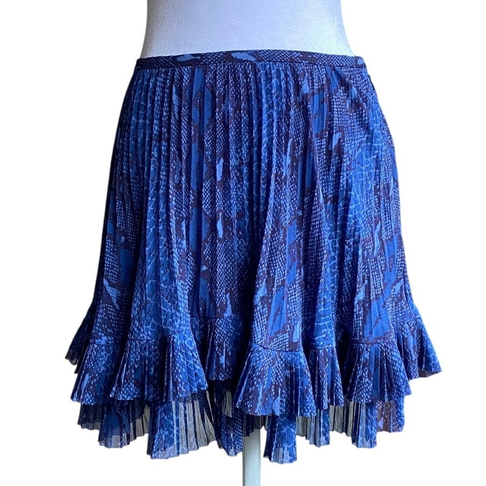 Banana Republic Snakeskin Pleated Ruffle Blue Mini Skirt‎ 0 Silky Indie Sleaze